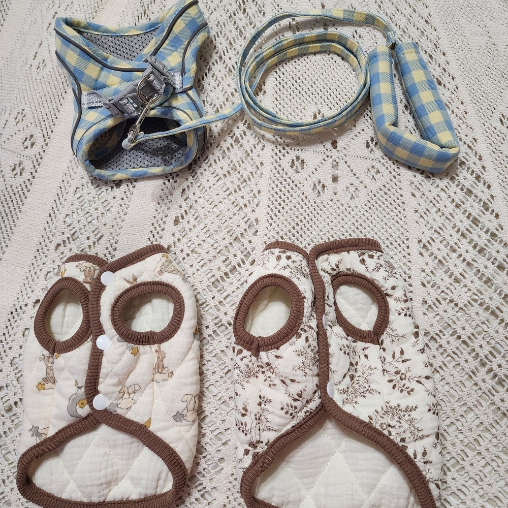 Dog Harness Small and 2 Quilted Vest NWOT Cute Cute Cute